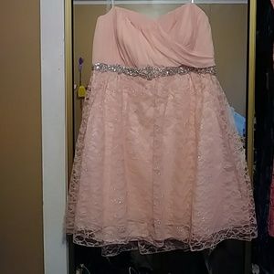 Embellish peach color Homecoming